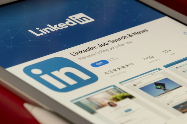 Should Athletes Use LinkedIn? 1 img
