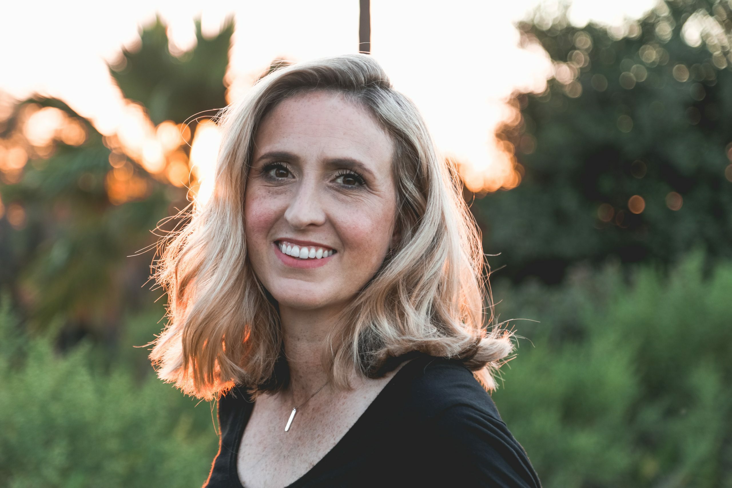 Easy Ways to Manage and Track Menopause 5 edward cisneros H6wpor9mjs unsplash scaled