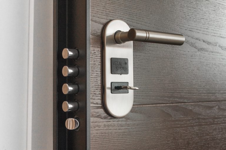 a door handle on a door